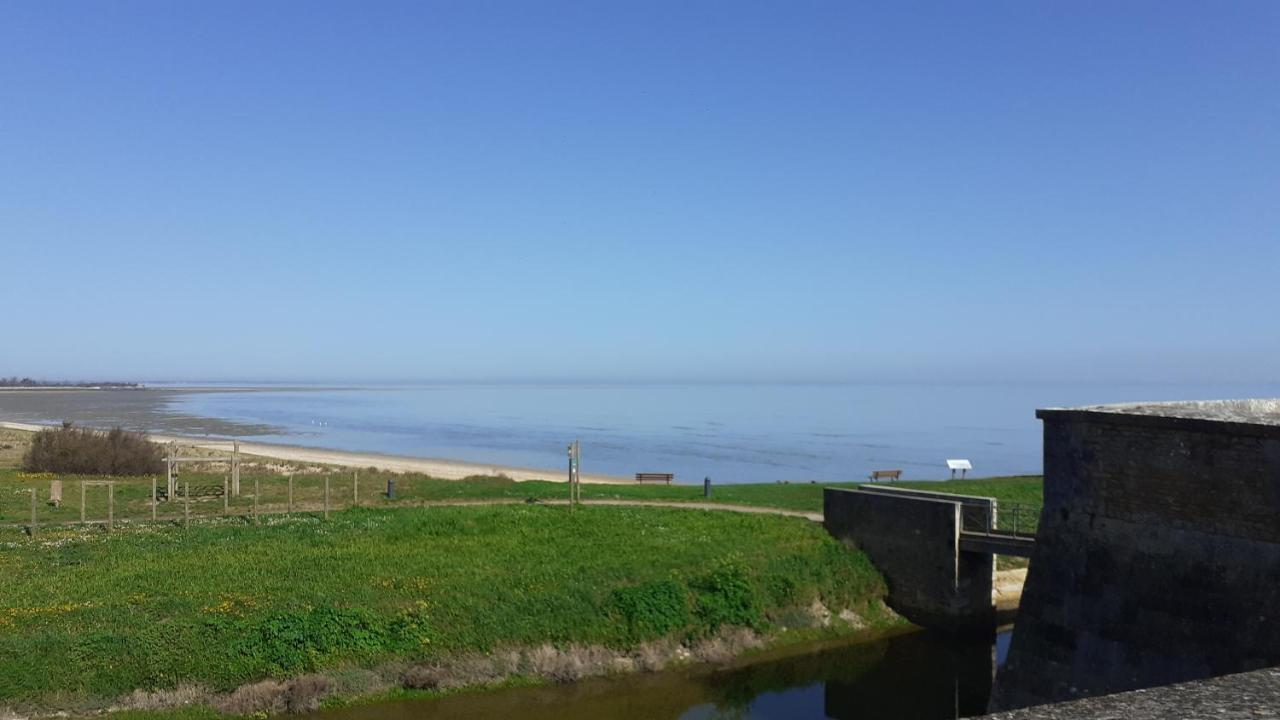 Appart' Islande Le Chateau-d'Oleron Exterior foto